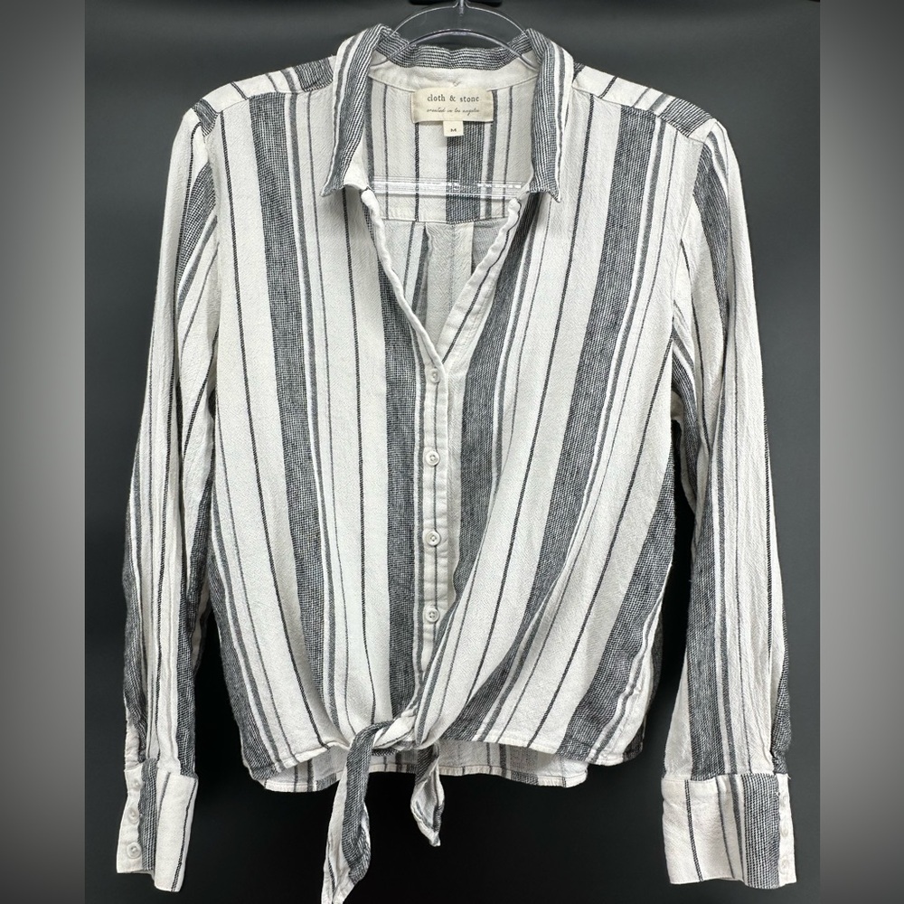 Cloth &‎ Stone anthro tie front stripe blouse Antropologie button up M